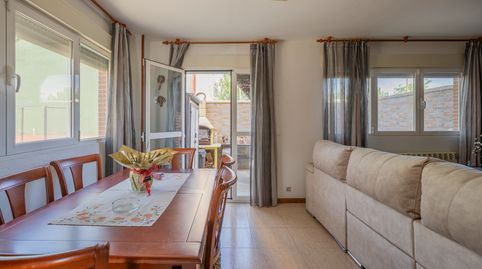 Foto 2 de Casa adosada en venta en Calle Valparaiso, 8, Peleas de Abajo, Zamora