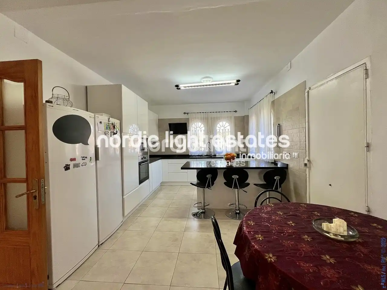 Kitchen of Houses for sale in Málaga  with Terrace and Swimming Pool