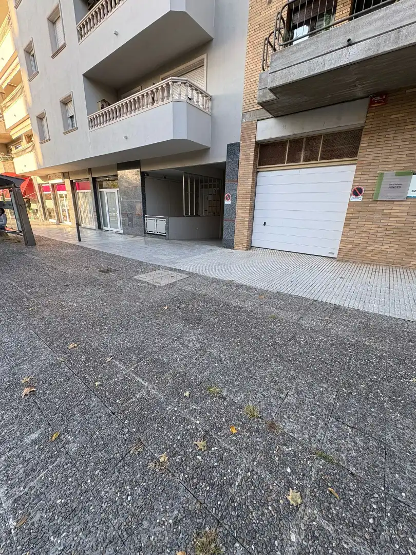 Parking of Garage for rent in Girona