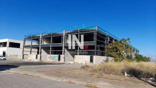 Nave industrial en Alquiler en Magraners