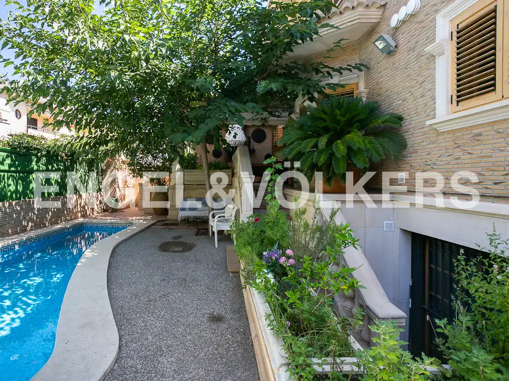 Vista exterior de Casa o chalet en venta en Picanya con Aire acondicionado, Calefacción y Jardín privado
