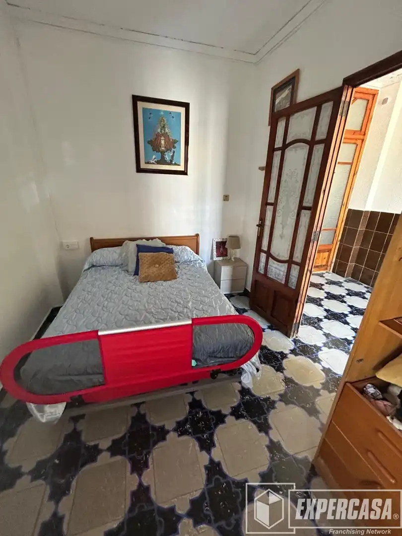 Habitación de Finca rústica en venta en Alzira con Terraza y Trastero