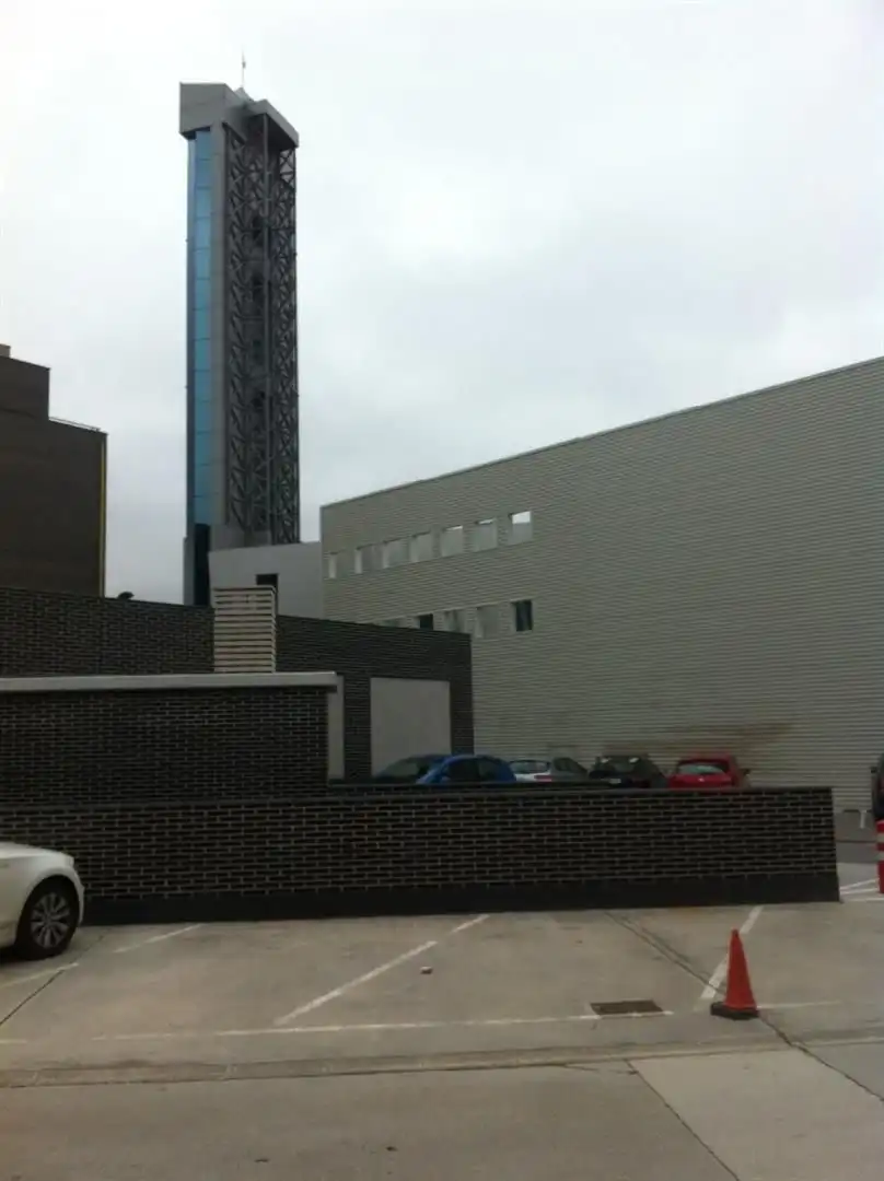Vista exterior de Nave industrial en venta en Valladolid