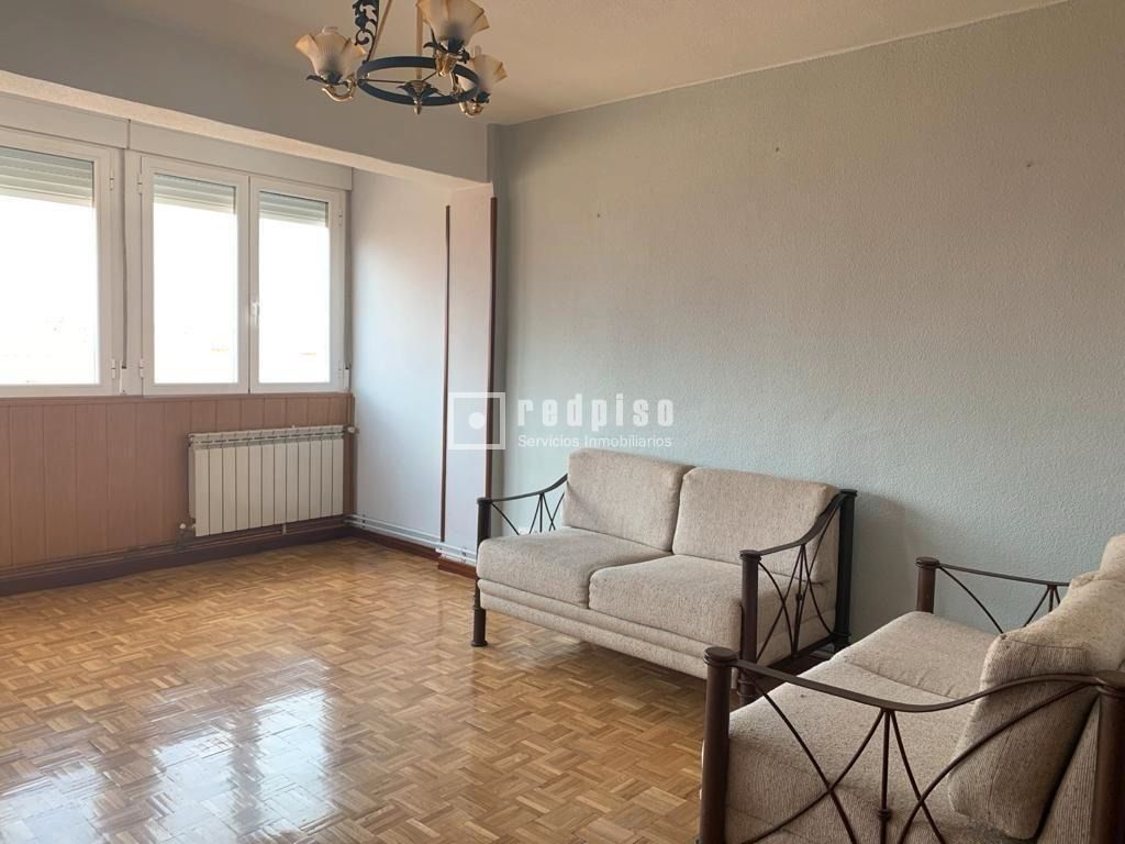 Living room of Flat for sale in  Madrid Capital  with Air Conditioner, Heating and Parquet flooring
