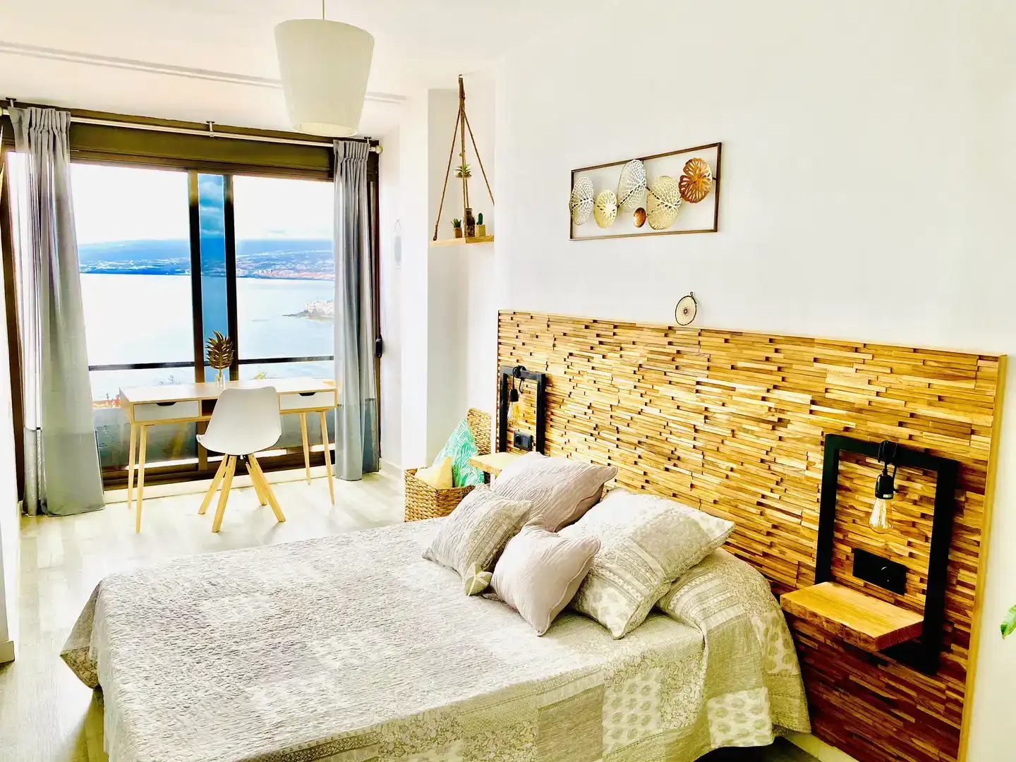 Schlafzimmer von Wohnung zur Miete in El Rosario mit Klimaanlage und Schwimmbad