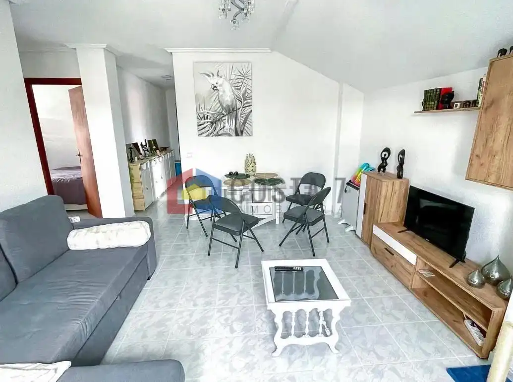 Piso con piscina en venta en La Costa, imagen 3