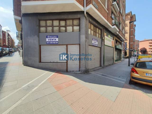 Local comercial en Venta en Centro - Ariz - Uribarri