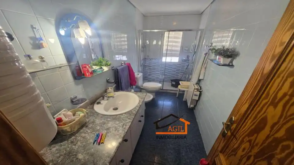 Baño de Piso en venta en Leganés con Aire acondicionado, Calefacción y Terraza