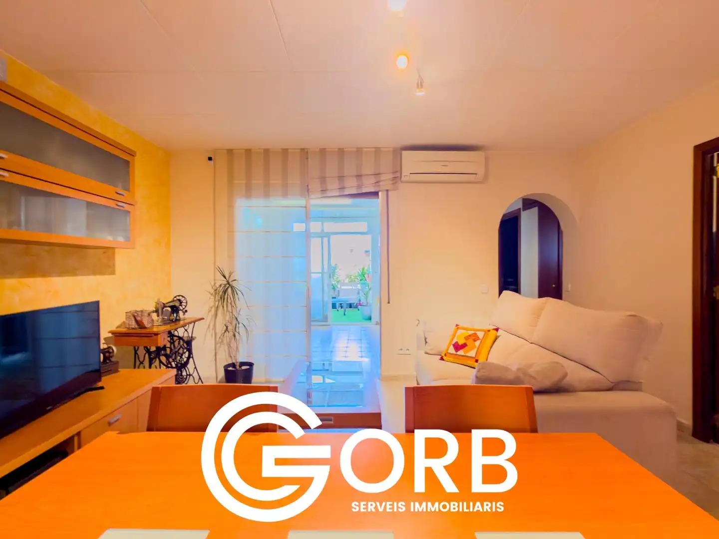 Living room of Flat for sale in Mataró  with Air Conditioner, Heating and Terrace