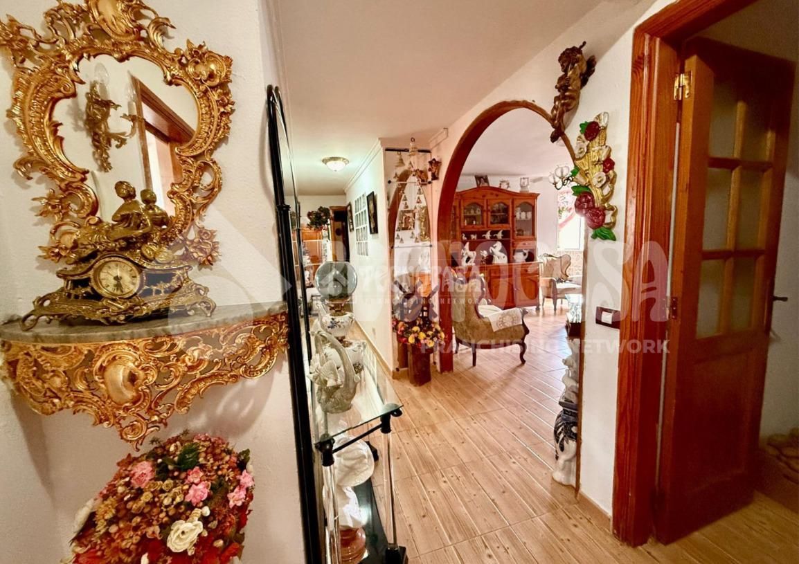 Piso en venta en Las Palmas de Gran Canaria con Parquet y Balcón