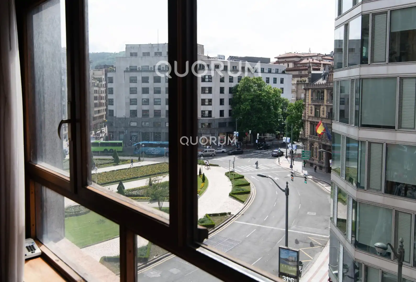 Habitación de Piso en venta en Bilbao  con Calefacción y Trastero