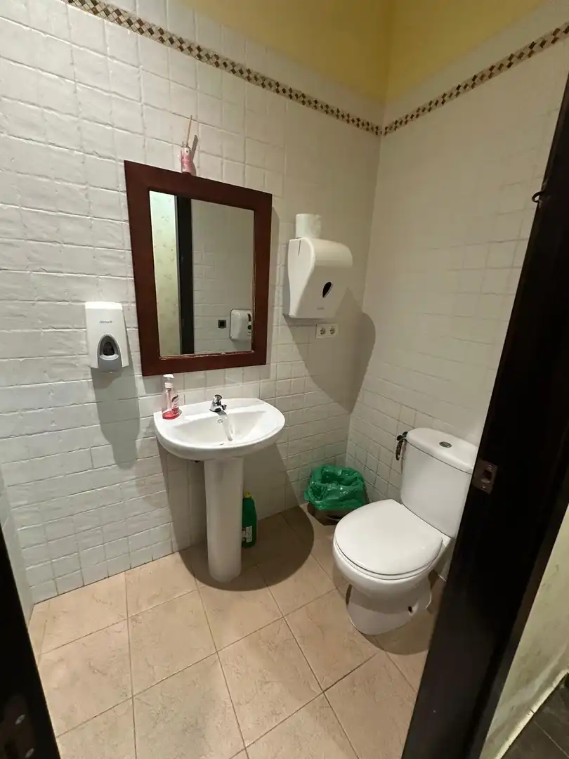 Bathroom of Houses for sale in Utrera