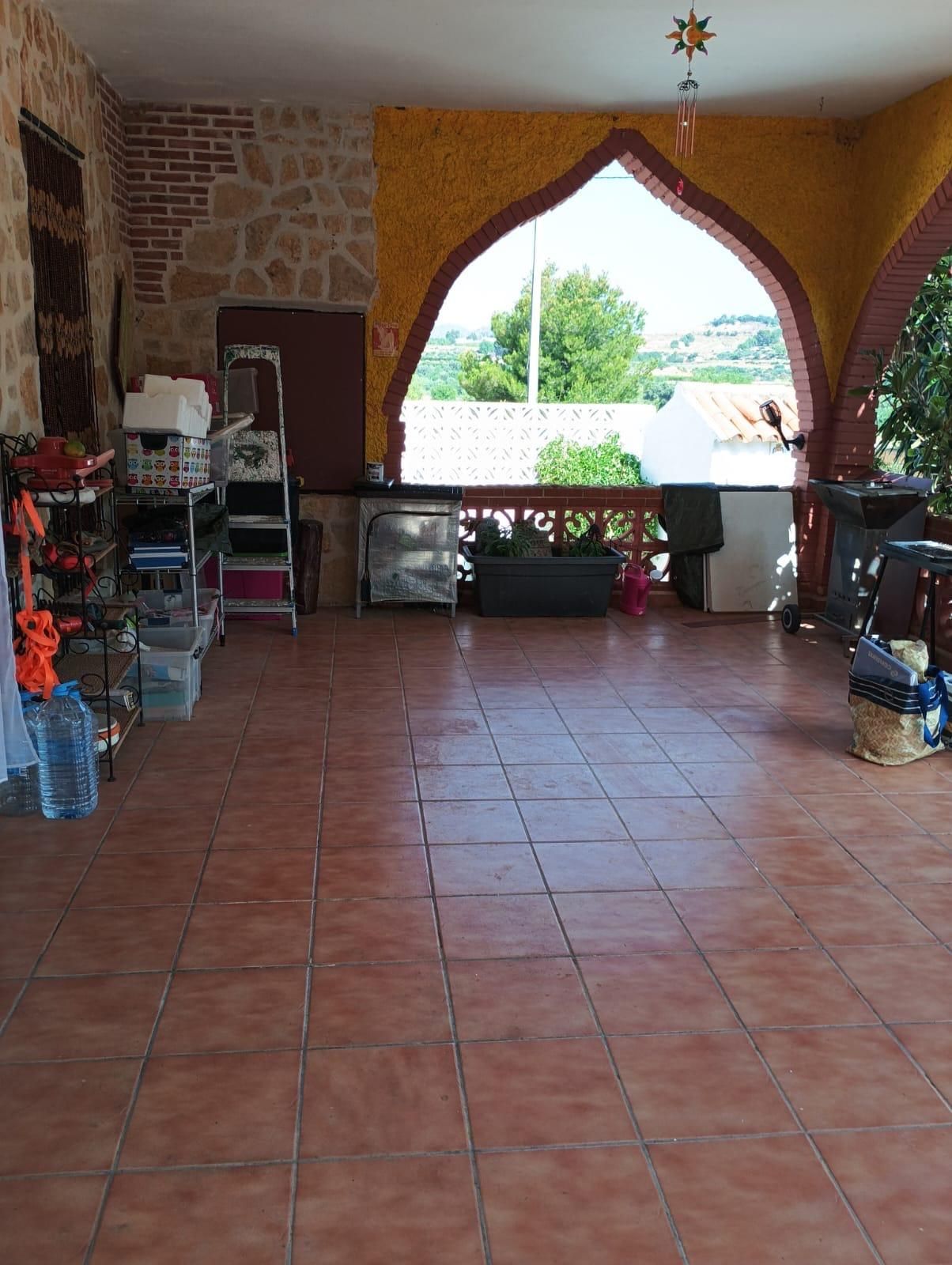 Terrace of House or chalet for sale in Montroy  with Private garden, Terrace and Storage room