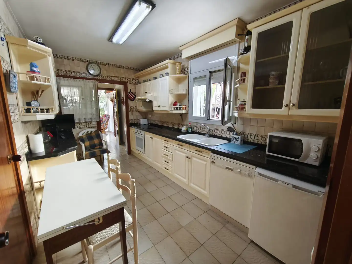 Cocina de Casa o chalet en venta en Mont-roig del Camp con Aire acondicionado, Calefacción y Jardín privado