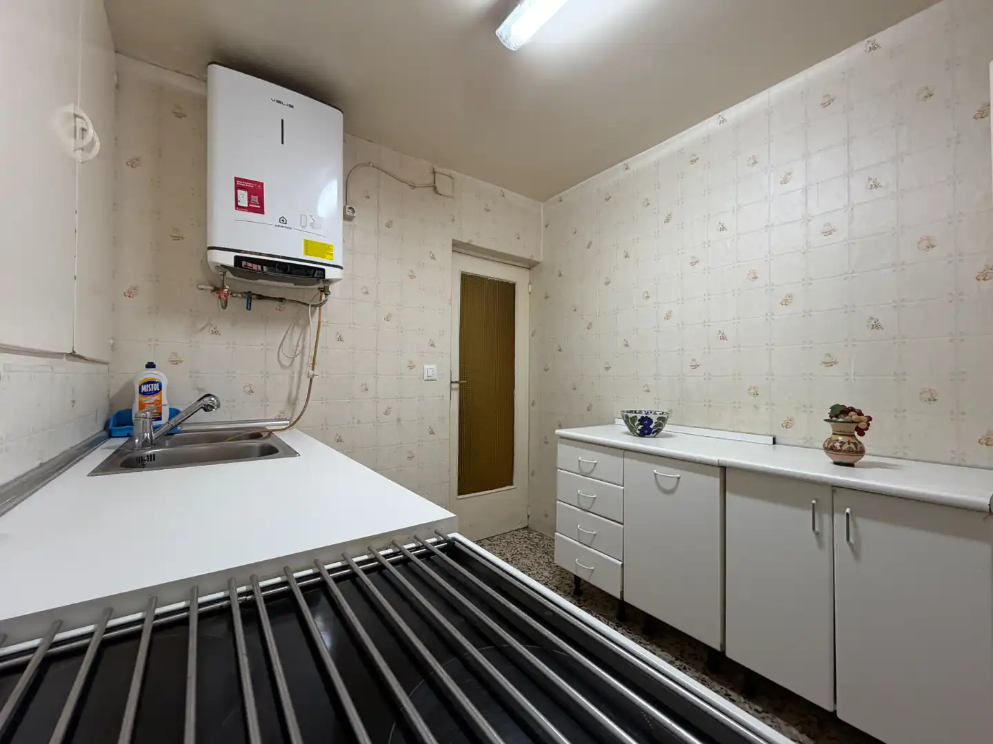 Kitchen of Flat for sale in Madrid  with Air Conditioner, Heating and Furnished