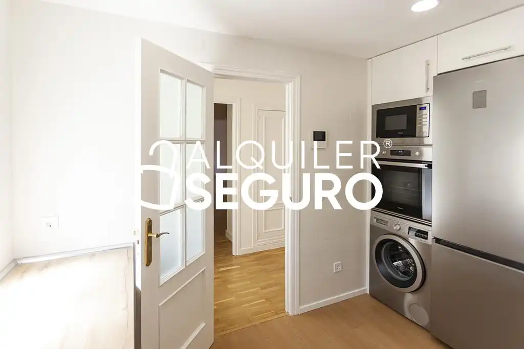 Piso de alquiler en de Nuñez Morgado, Castilla