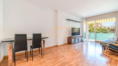 Foto 2 de Piso en venta en Avinguda de la Constitució, Centre, Castelldefels