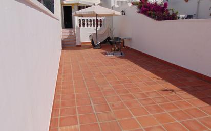 Terrassa de Casa o xalet en venda en Torrox amb Terrassa, Moblat i Piscina comunitària