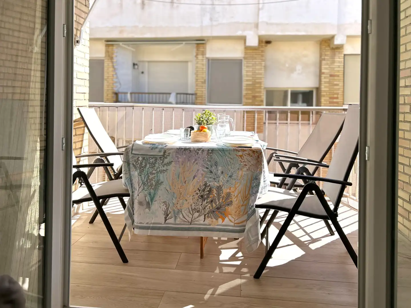 Terraza de Piso de alquiler en Torrenueva Costa con Aire acondicionado, Amueblado y Horno