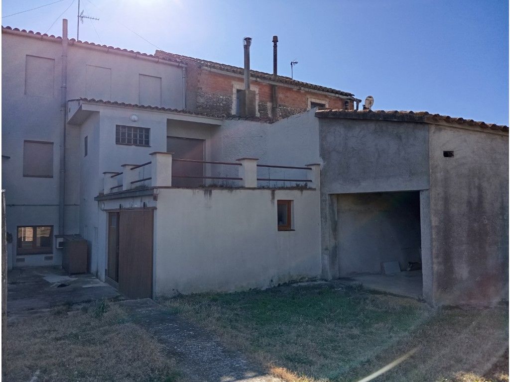 Vista exterior de Finca rústica en venda en Torroella de Fluvià