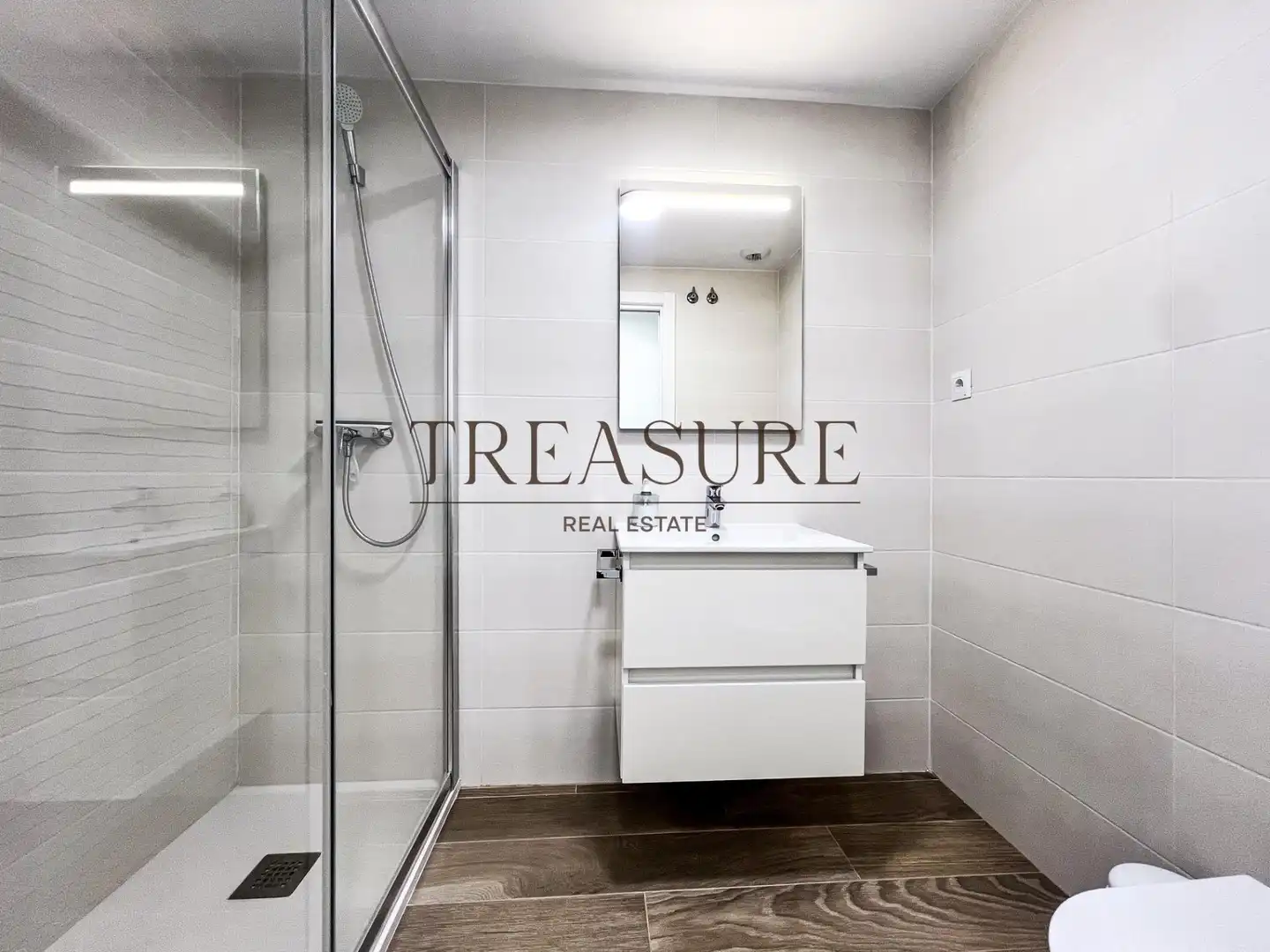 Bathroom of Apartments for sale in Cartagena  with Private garden, Terrace and Community pool