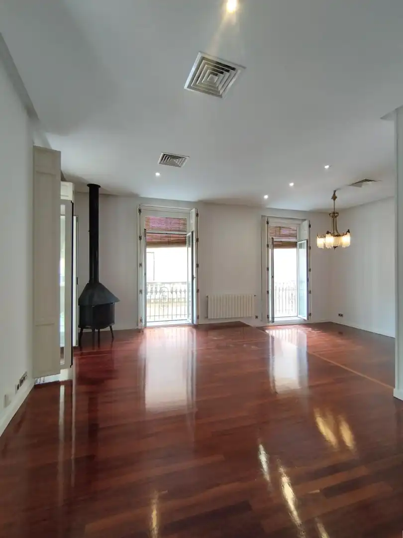 Living room of Flat for rent in Murcia  with Air Conditioner, Heating and Balcony