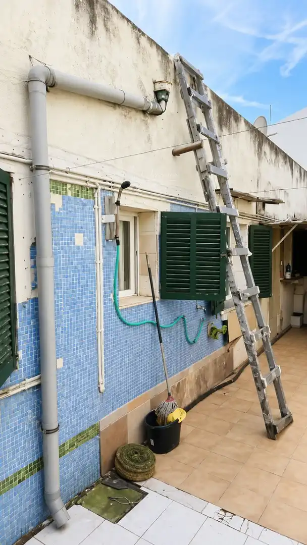Vista exterior de Casa adosada en venta en  Palma de Mallorca con Aire acondicionado, Terraza y Trastero