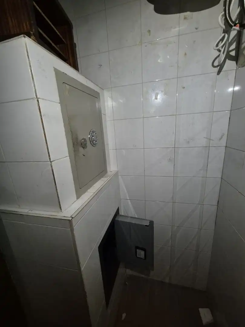 Baño de Local de alquiler en Chamberí