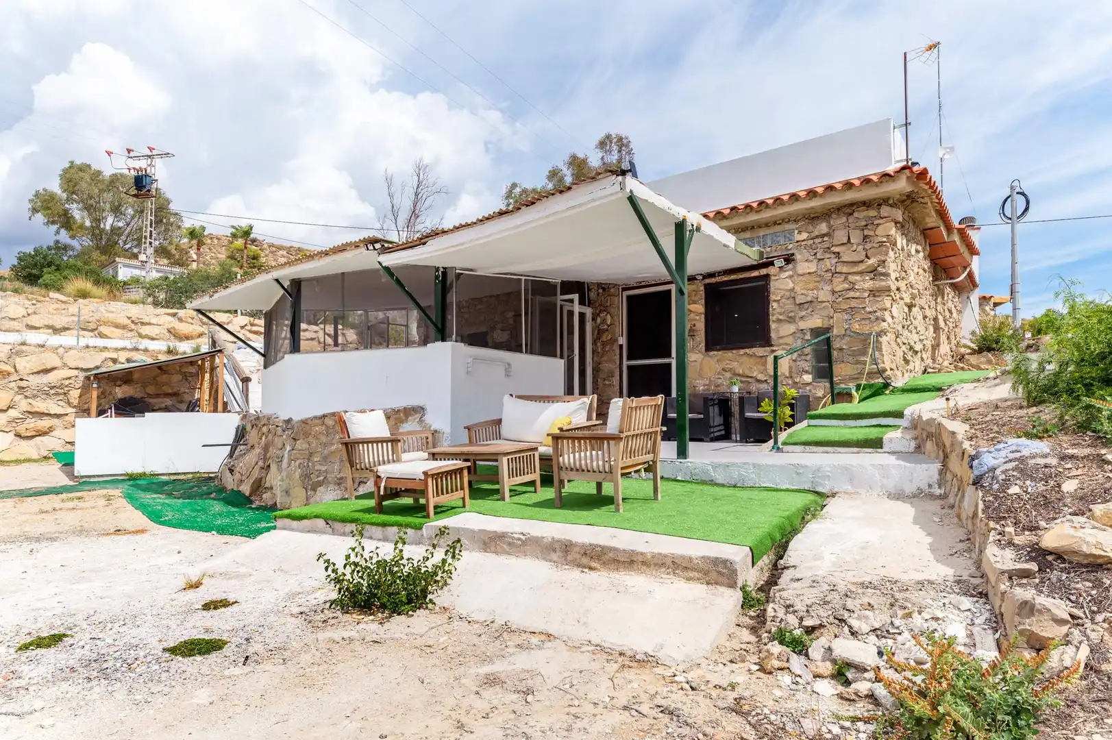 Casa rustica con piscina in vendita a Calle del Romani 4