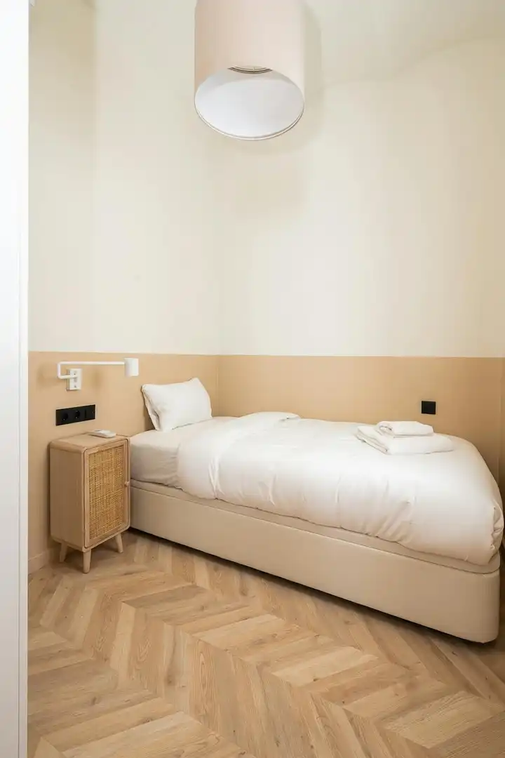 Habitación de Piso de alquiler en Barcelona con Aire acondicionado, Calefacción y Amueblado