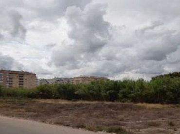 Terreno residencial en venta en Oliva pueblo