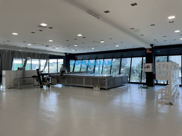 Nave industrial en Alquiler en Victoria - Les Vil·les - Canyadell