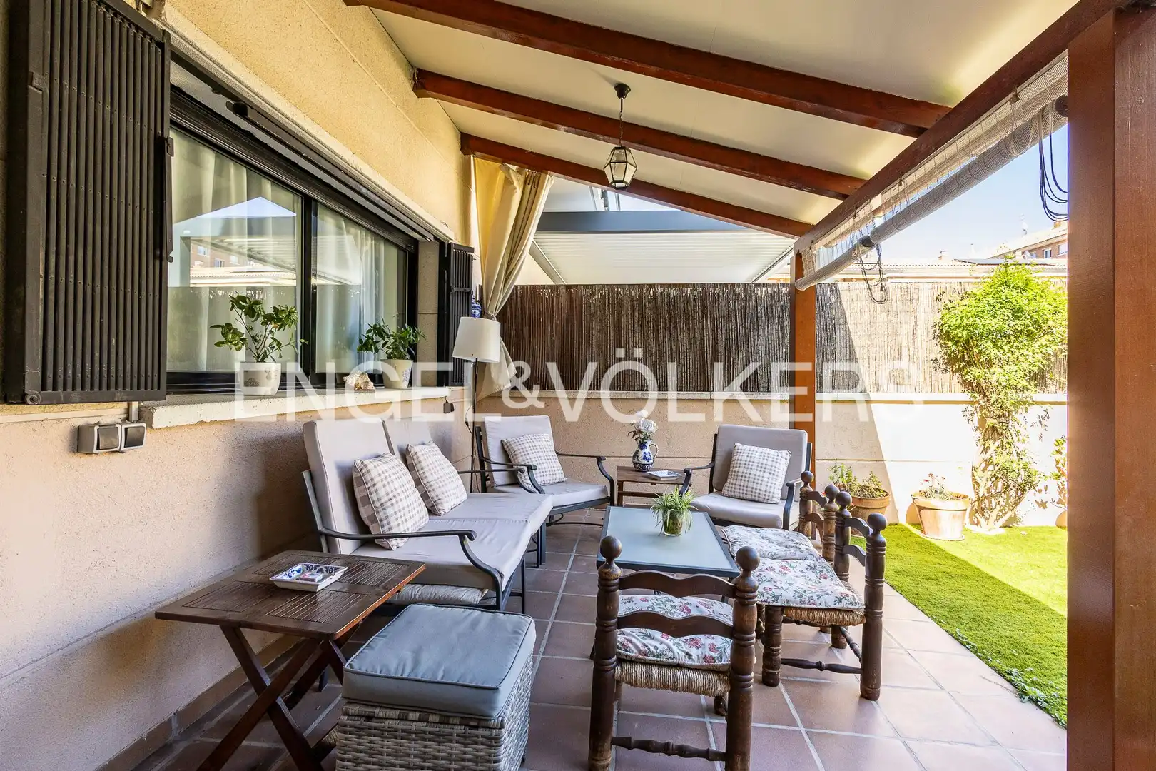 Terraza de Apartamento en venta en Sant Feliu de Llobregat con Aire acondicionado, Calefacción y Jardín privado