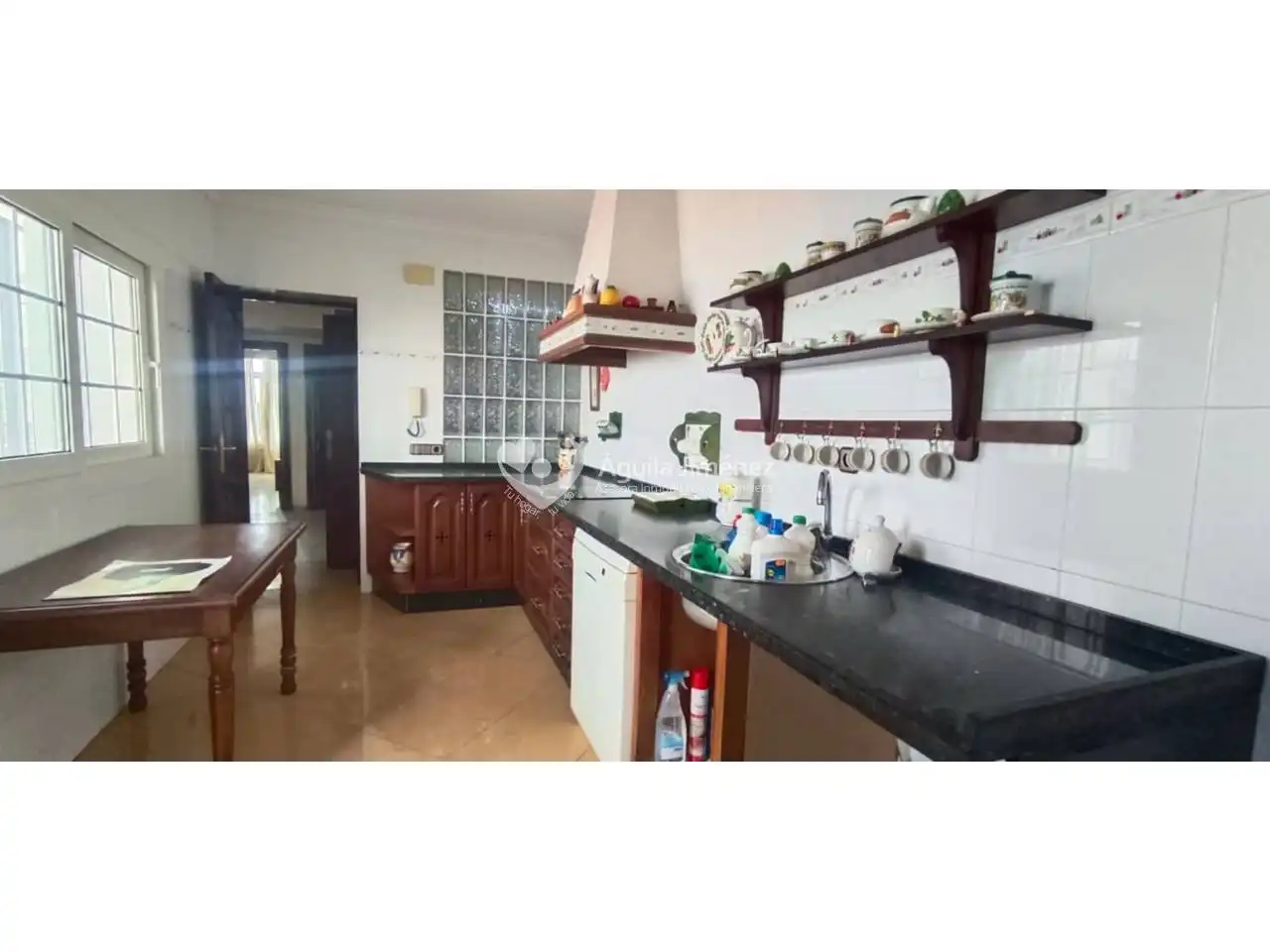 Cocina de Casa o chalet en venta en Alcalá de Guadaira con Calefacción y Terraza