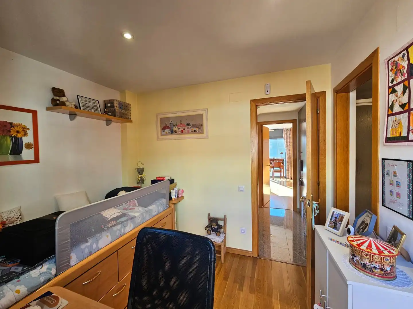 Habitación de Casa adosada en venta en Granollers