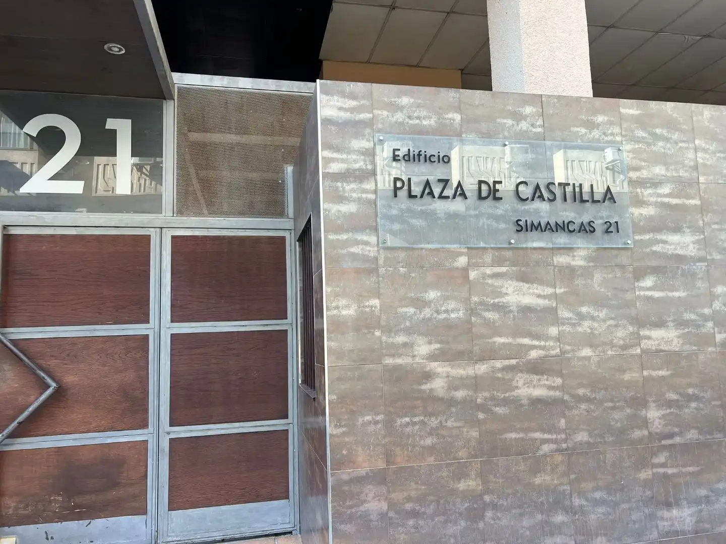 Vista exterior de Local de lloguer en Madrid