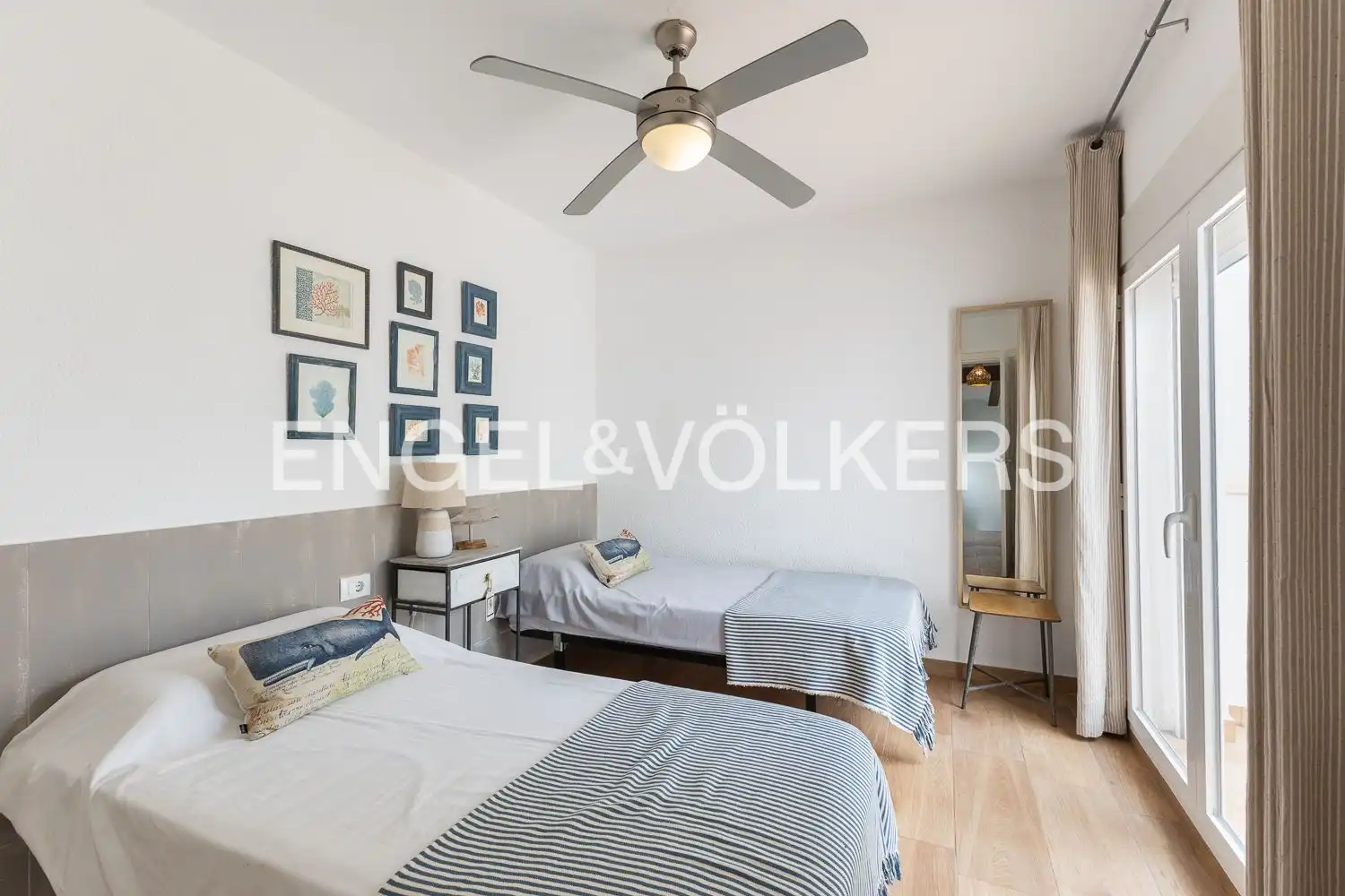 Habitación de Casa o chalet de alquiler en Jávea / Xàbia con Calefacción, Parquet y Terraza