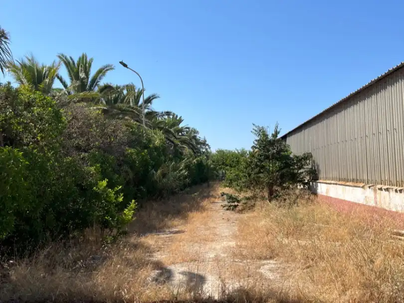 Industrial land for sale in Chipiona