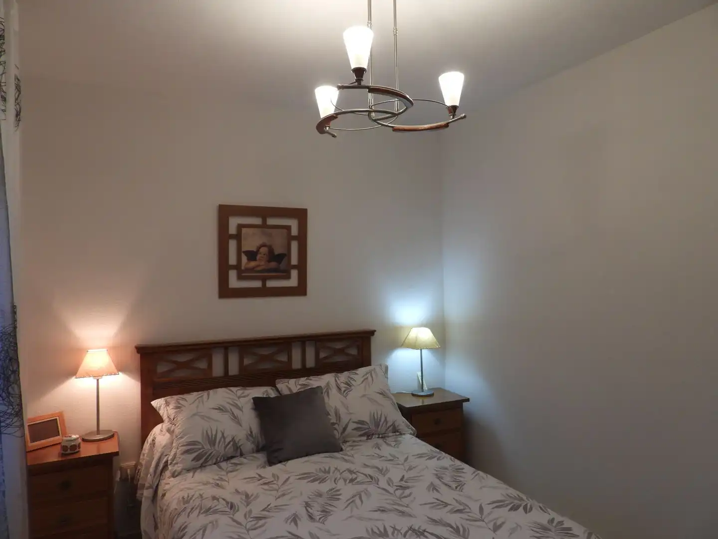 Dormitori de Casa o xalet en venda en Pezuela de las Torres amb Calefacció, Jardí privat i Moblat