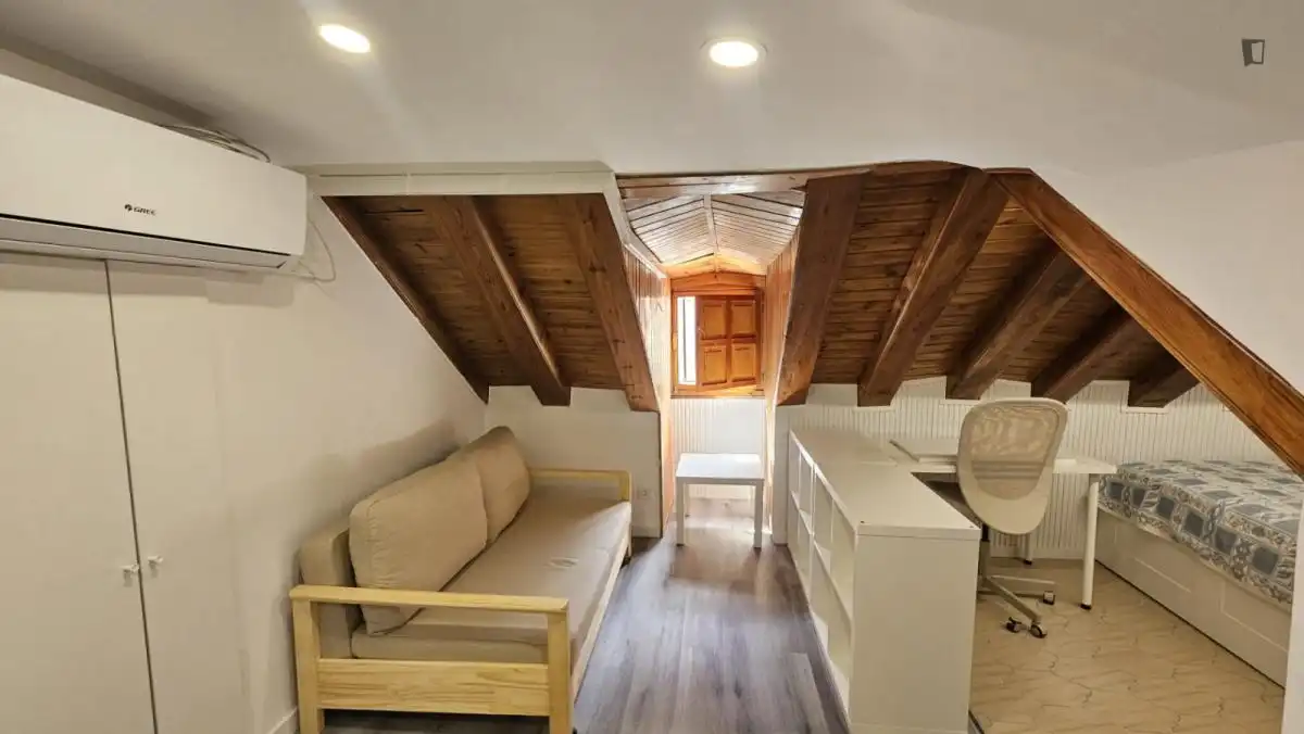Estudio de alquiler en  Madrid Capital con Aire acondicionado, Calefacción y Amueblado