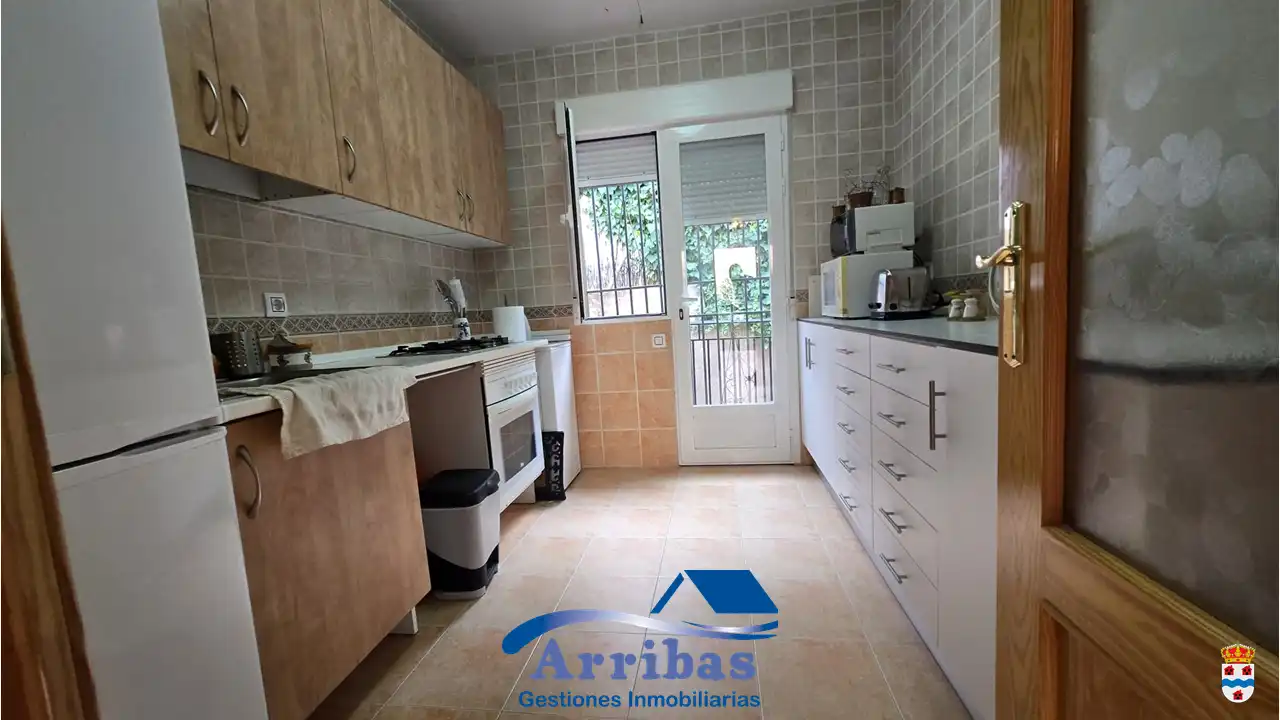 Cocina de Casa o chalet en venta en El Casar de Escalona con Calefacción, Jardín privado y Terraza