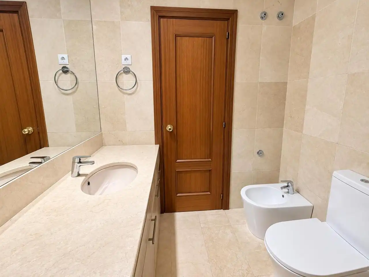Baño de Piso en venta en Montigalà - Sant Crist