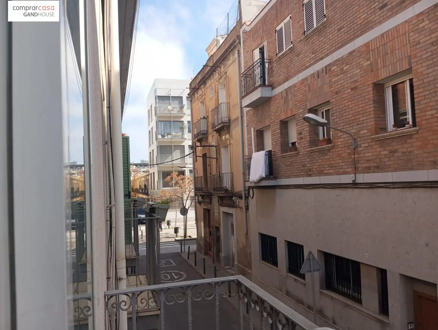 Vista exterior de Piso en venta en Sant Martí