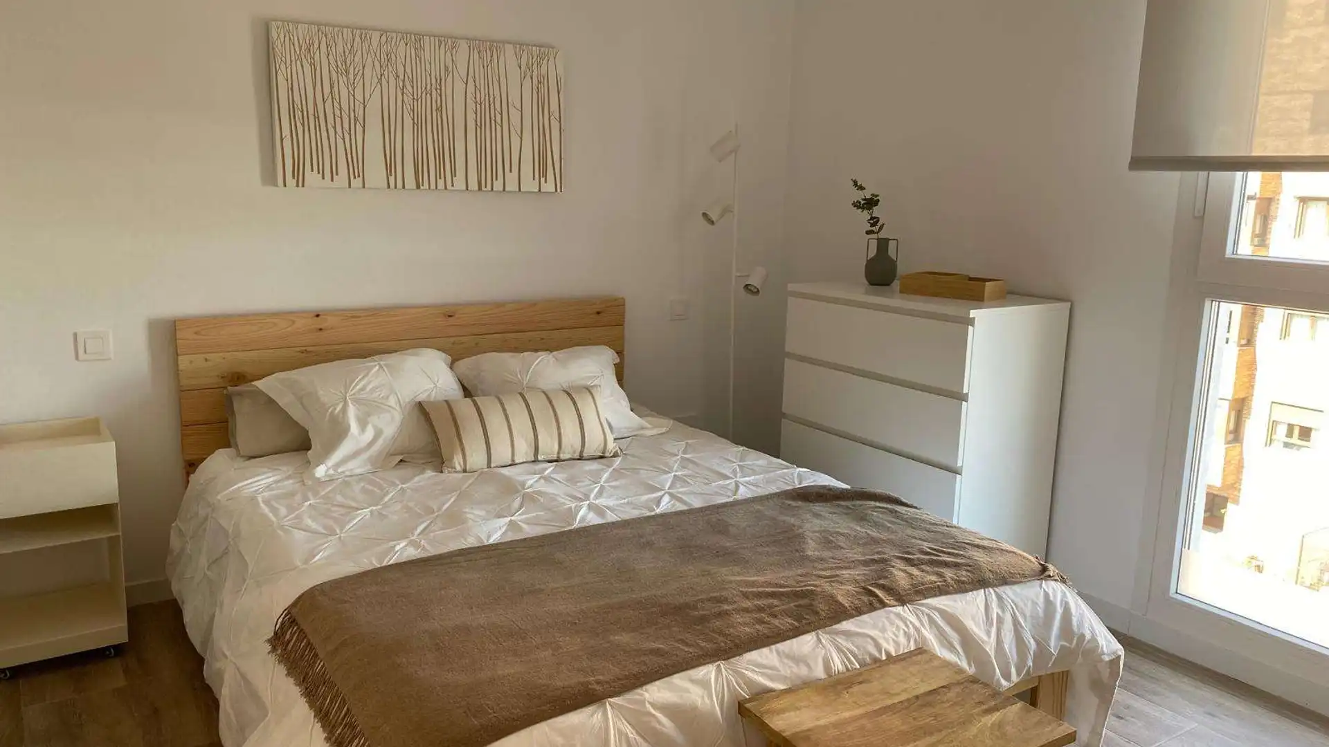 Bedroom of Apartments for share in  Madrid Capital  with Air Conditioner, Terrace and Furnished