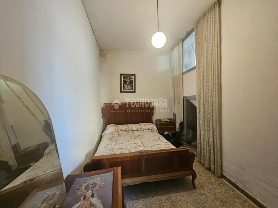 Dormitori de Casa adosada en venda en Espinoso del Rey amb Terrassa