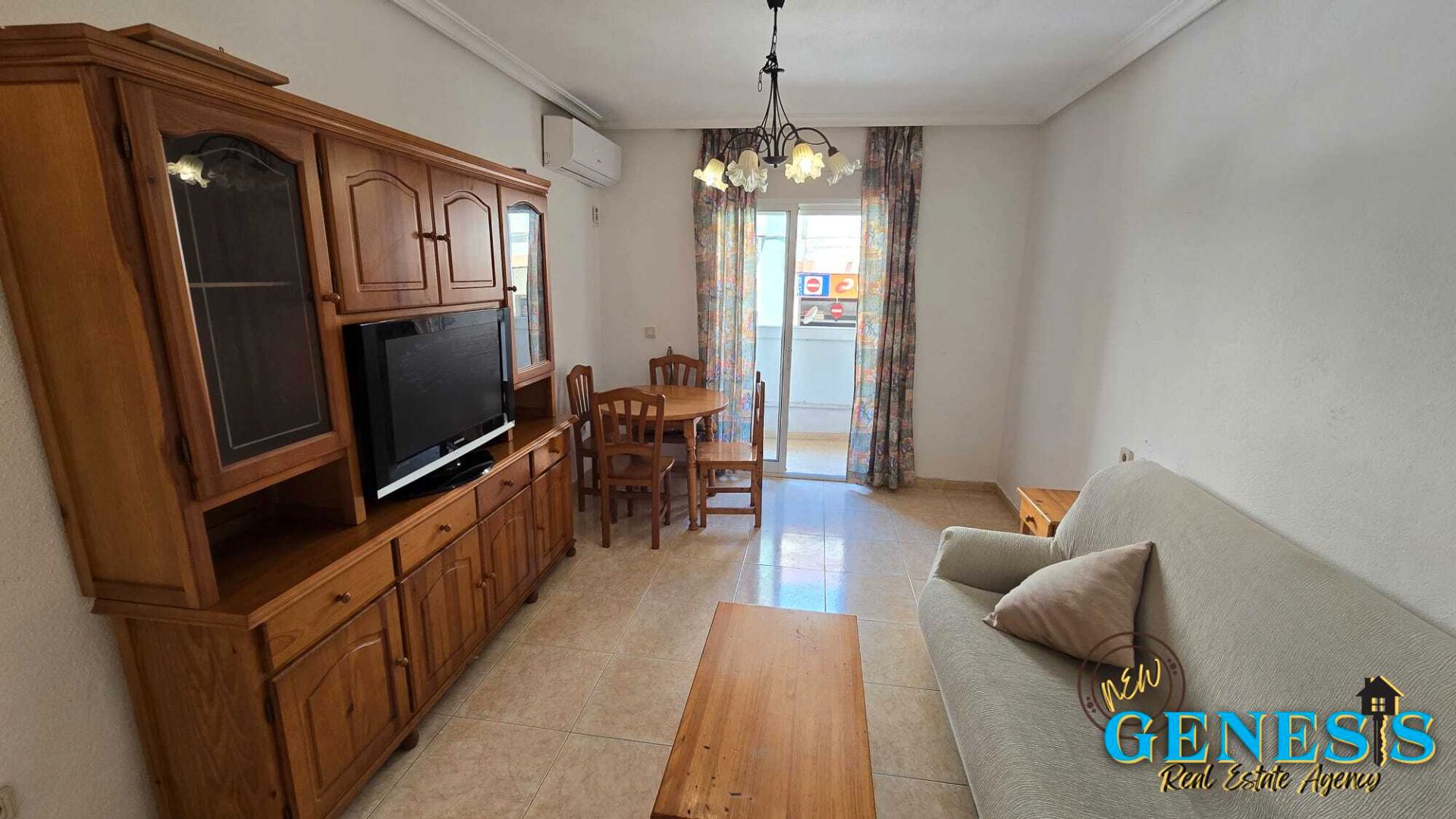 Sala de estar de Apartamento en venta en Torrevieja con Aire acondicionado, Calefacción y Terraza
