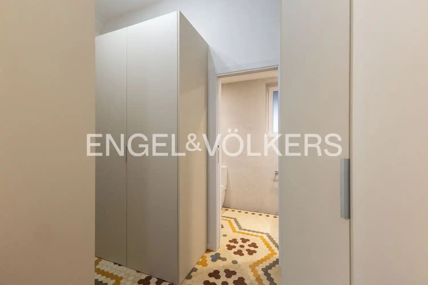 Piso en venta en Valencia con Aire acondicionado, Calefacción y Jardín privado