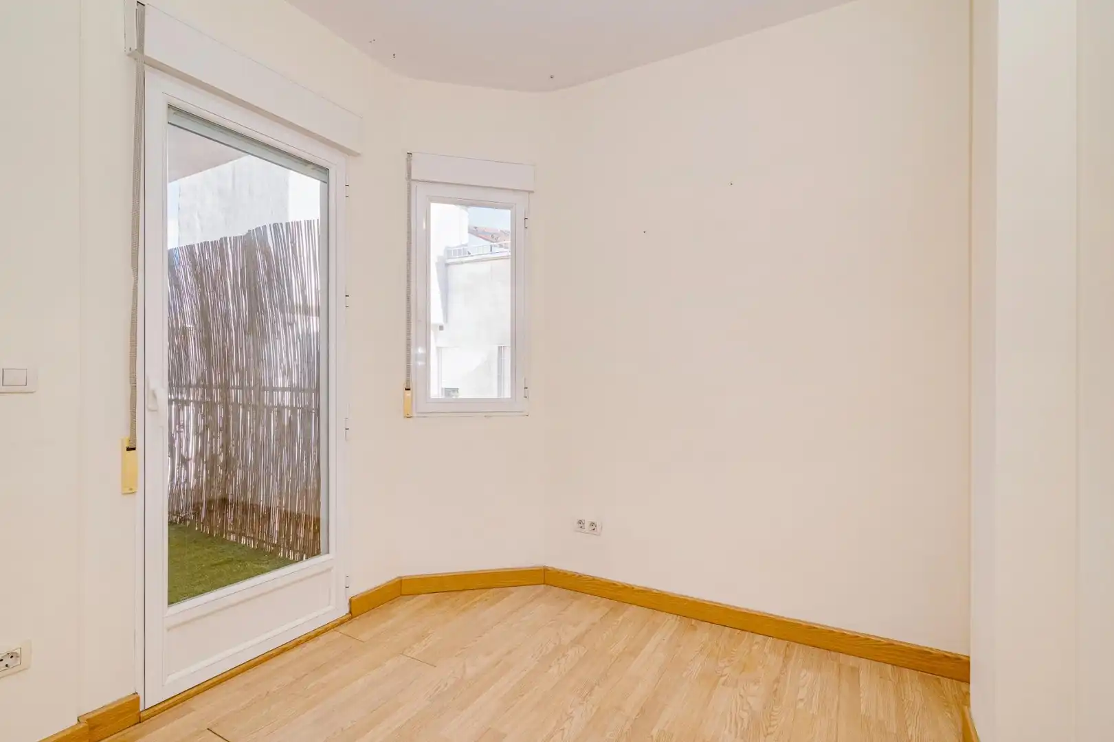 Dormitori de Casa o xalet en venda en Armilla amb Terrassa i Balcó