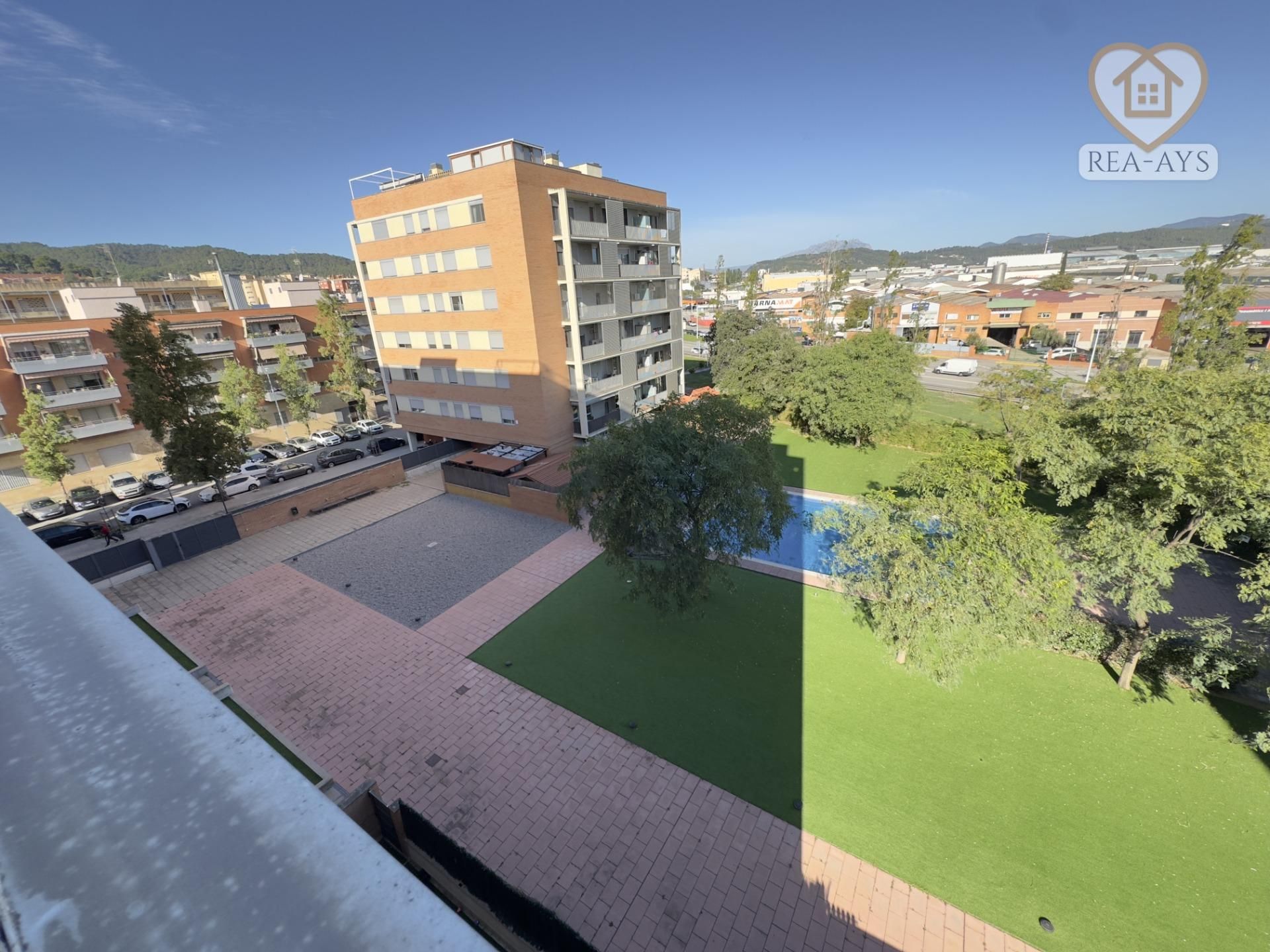 Terrace of Flat for sale in Sant Andreu de la Barca  with Air Conditioner, Heating and Private garden