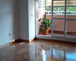 Bedroom of Apartment to rent in  Madrid Capital  with Heating, Private garden and Parquet flooring